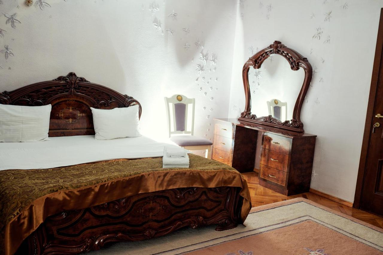 Santorini Hotell Codru Eksteriør bilde